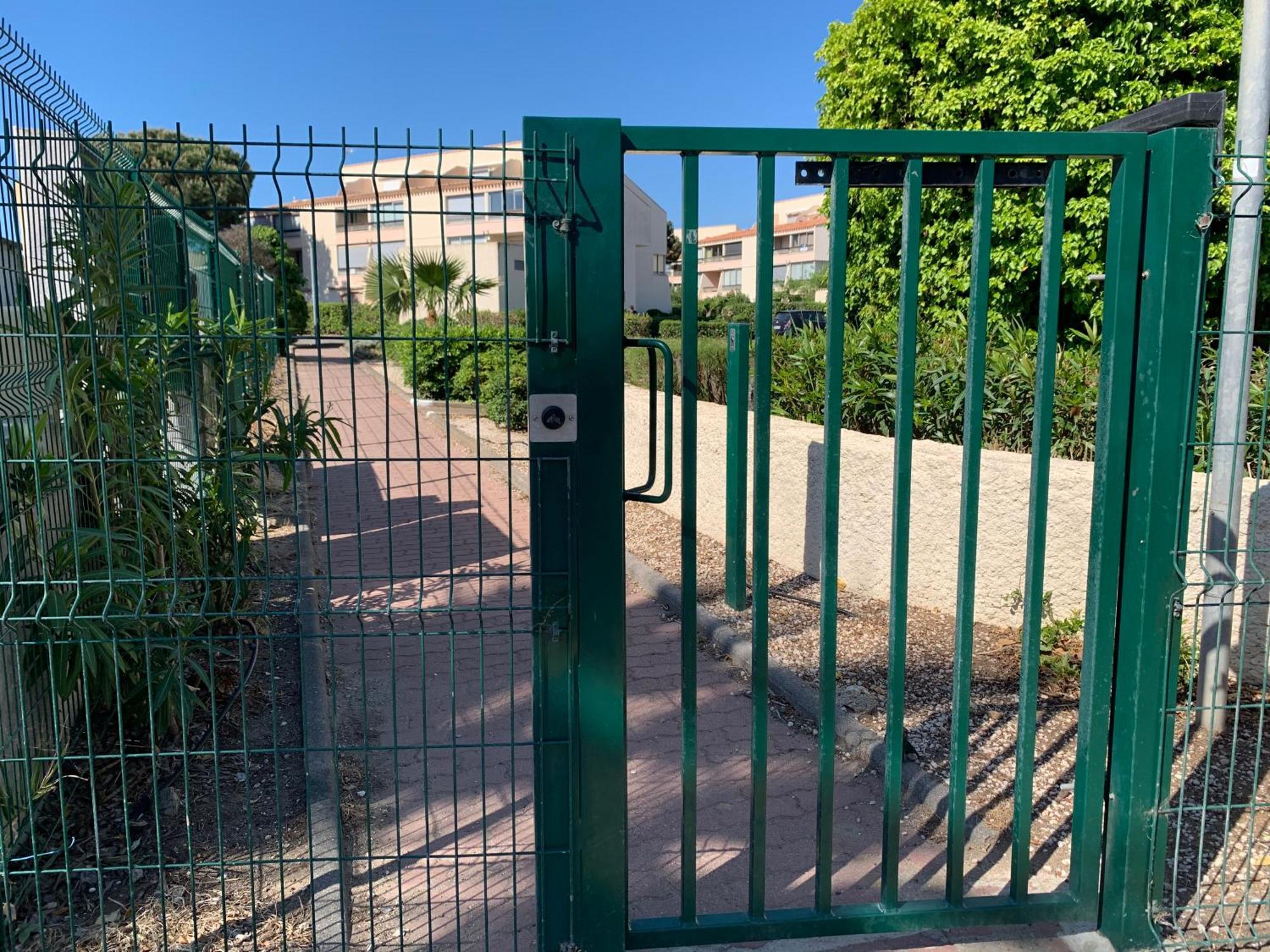 Le Petit Bora-Marseillan Plage -Residence Bora Bora-400M Plage D'Honneur Zewnętrze zdjęcie